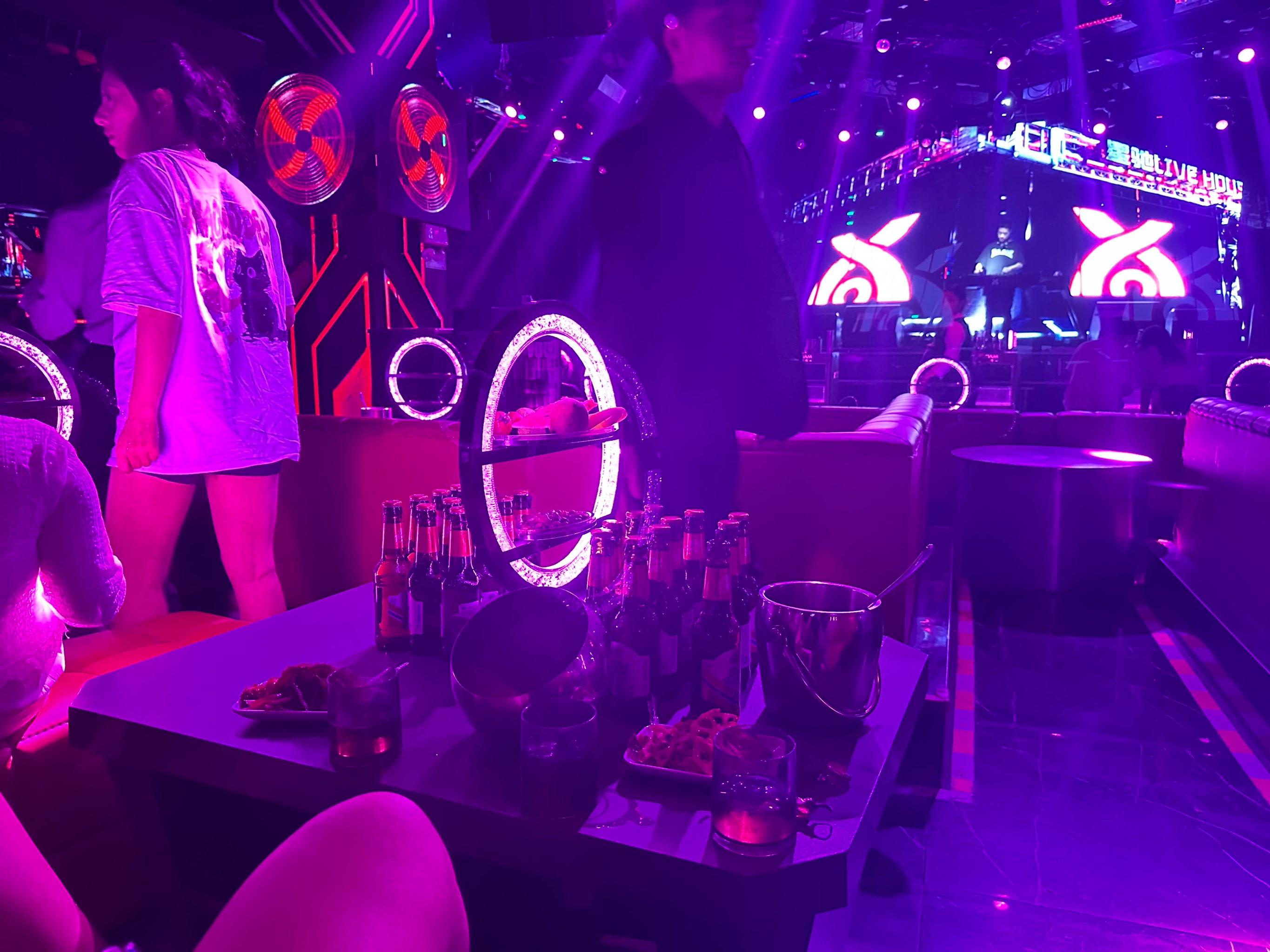 郑州商务ktv引领商务ktv新模式-上街区ktv预订